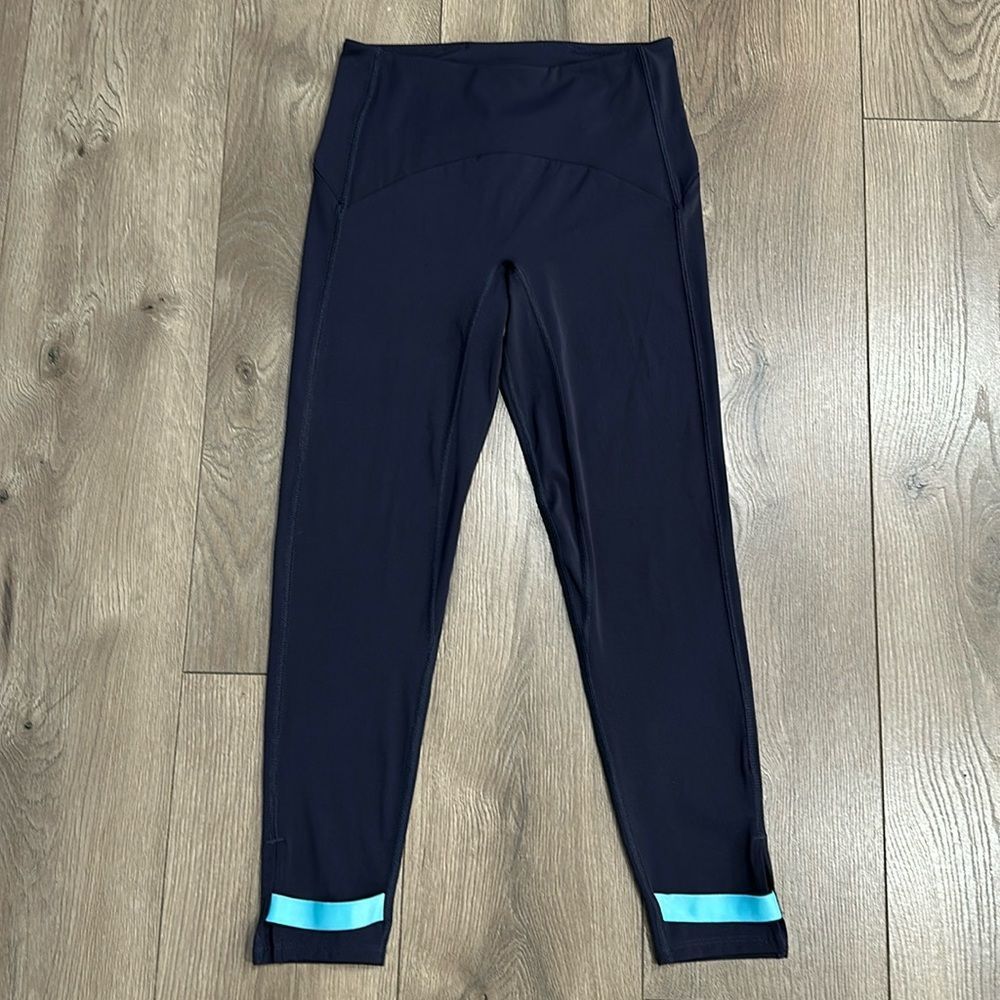 Zyia Deluxe Strap High Rise Navy Blue 7/8‎  Leggings Size 2
